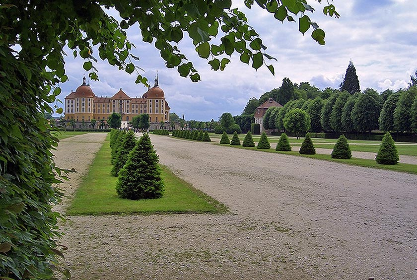 В поисках туфельки Хмуро Moritzburg