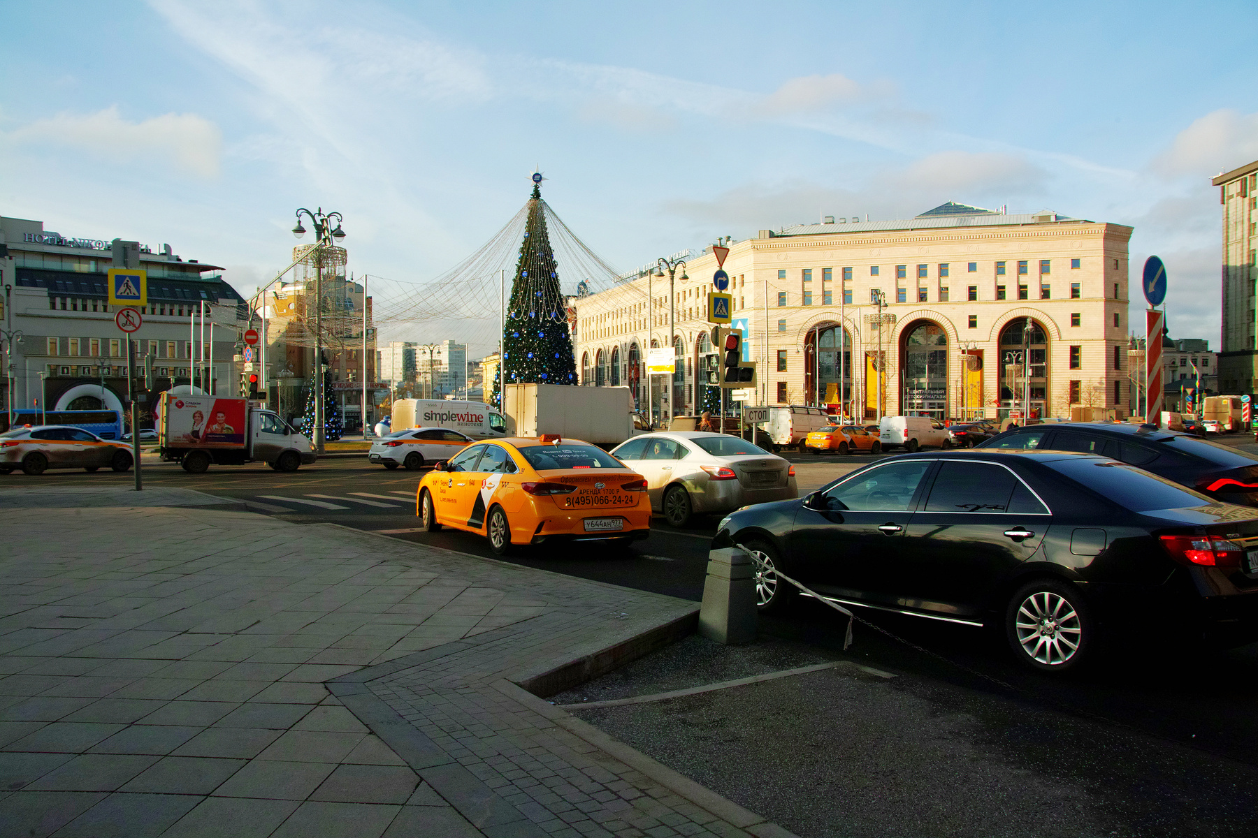 Лубянка город Москва площадь Лубянская