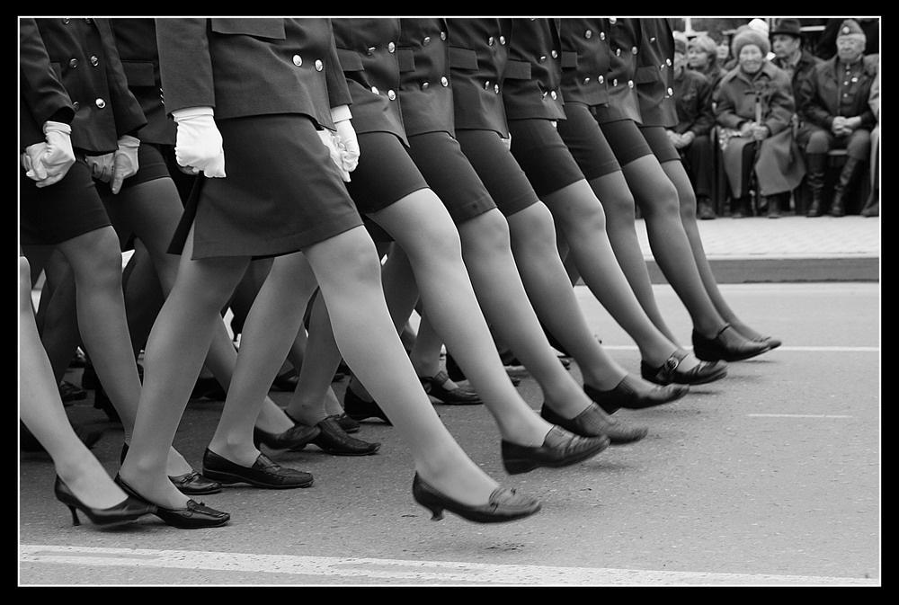 Красота - страшная сила... Парад, милиция, милиционеры, школа милиции, женщины-военные.
