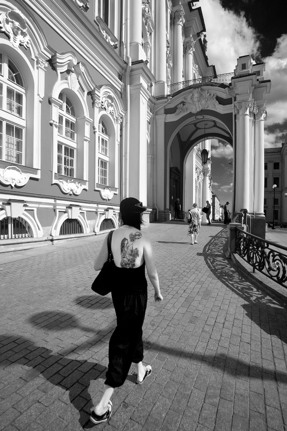 Петербург. Середина мая. "Я поведу тебя в музей, - сказала мне сестра..." Сергей Михалков. (По дороге в Эрмитаж). 