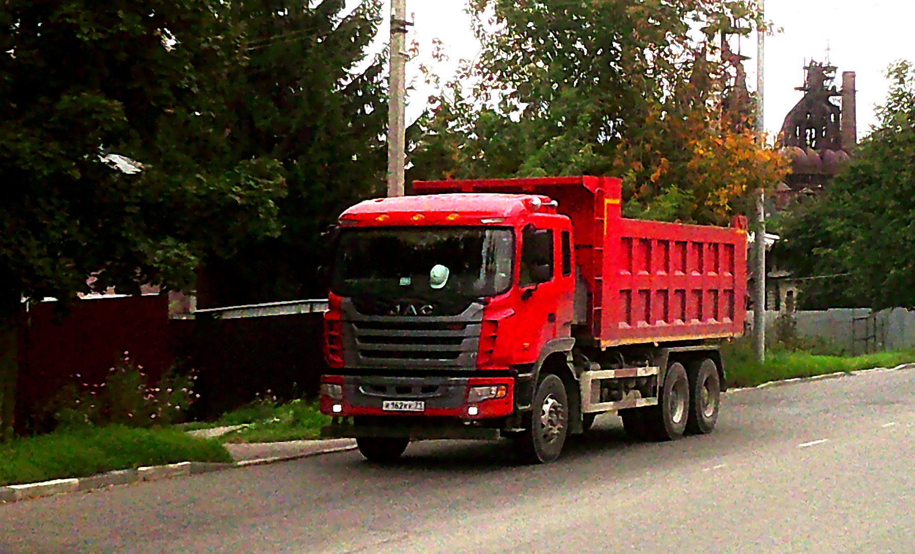 JAC JAC авто самосвал улица город осень