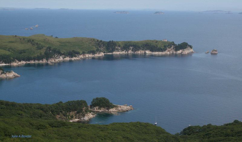 Бухта Теляковского ДВ морского заповедника море бухта скалы
