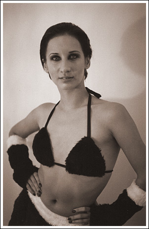 Glamour.Industry.two flex dance show