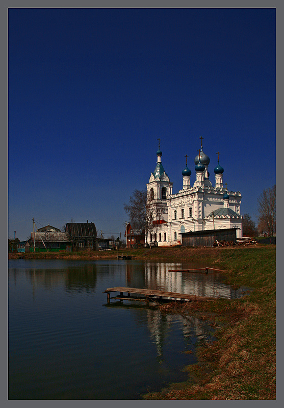 Весенняя весна приходит к нам