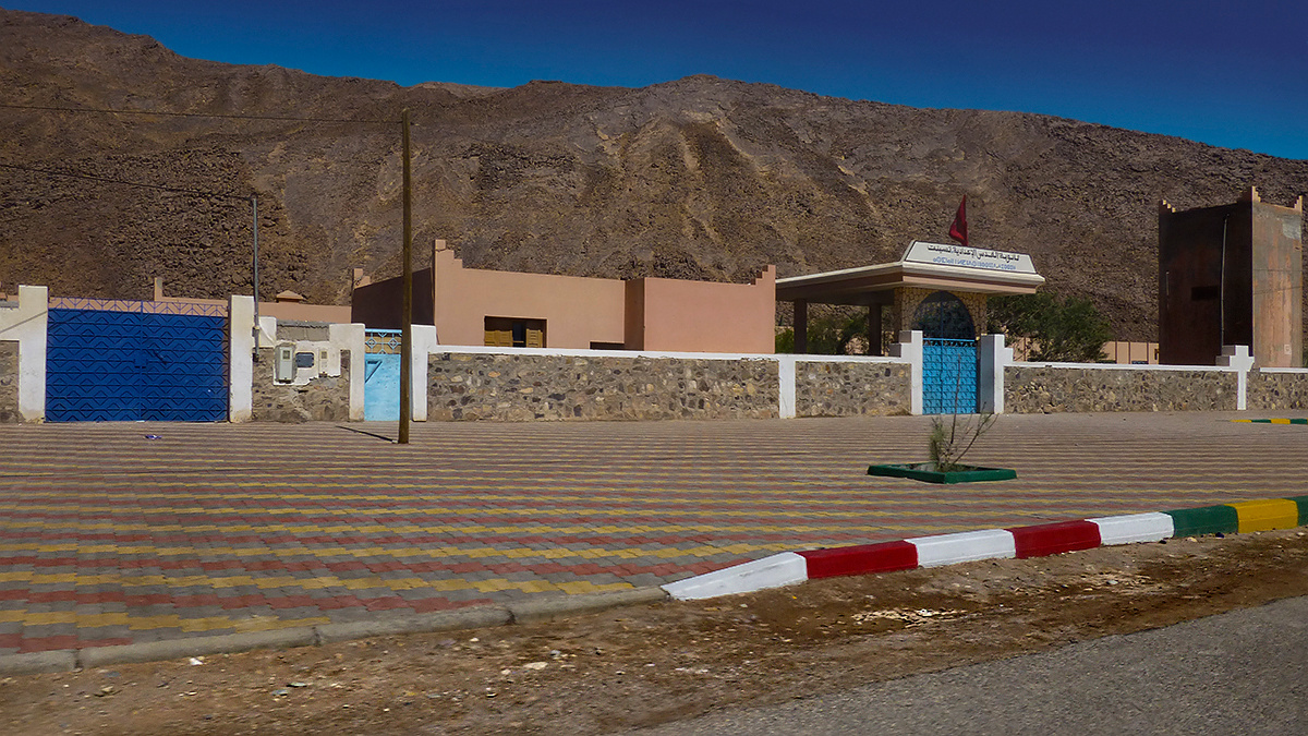 цвет и фактура в Тиссинте Марокко Morocco Тиссинт Tissint ущелье цвет фактура