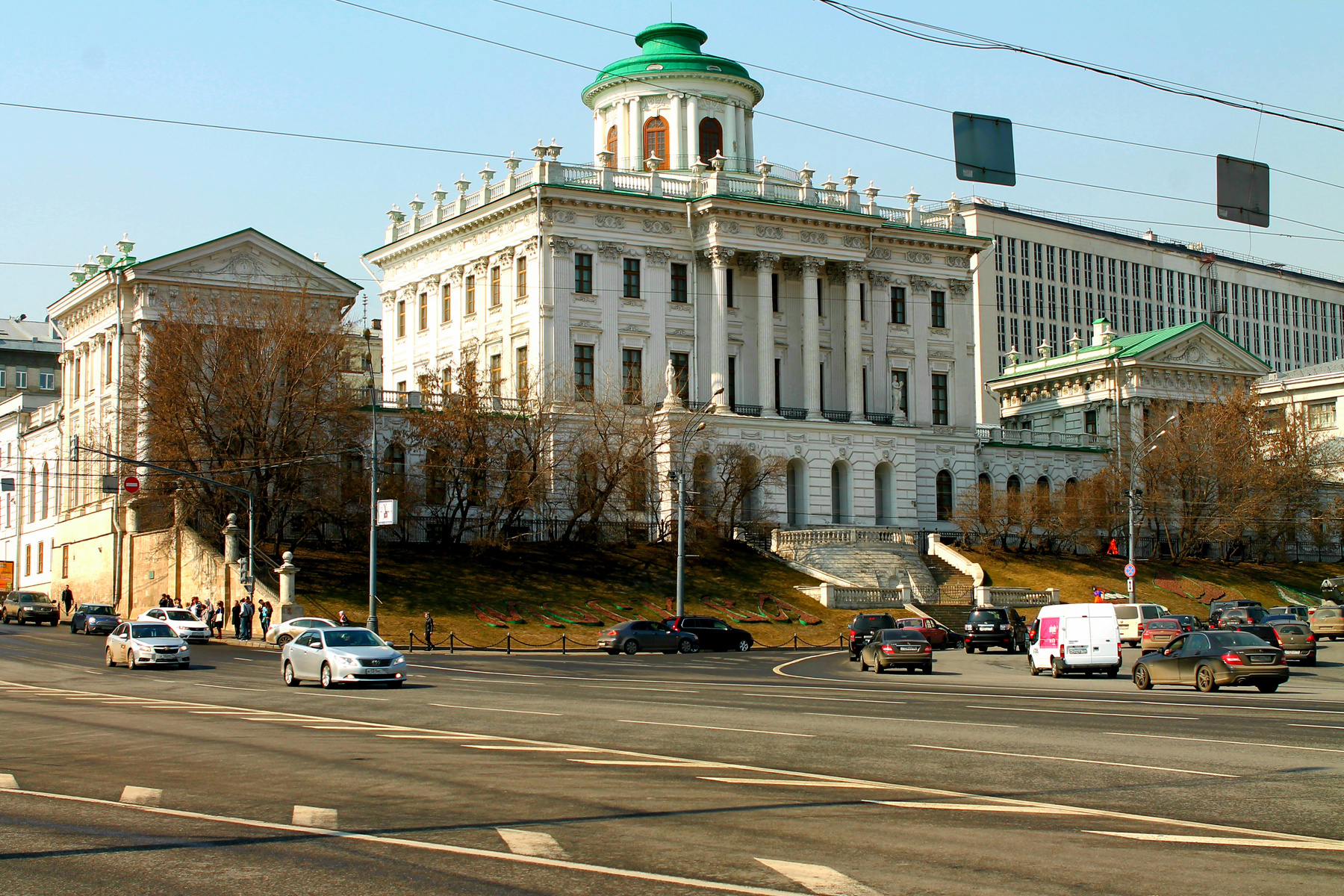 Боровицкая площадь Москва