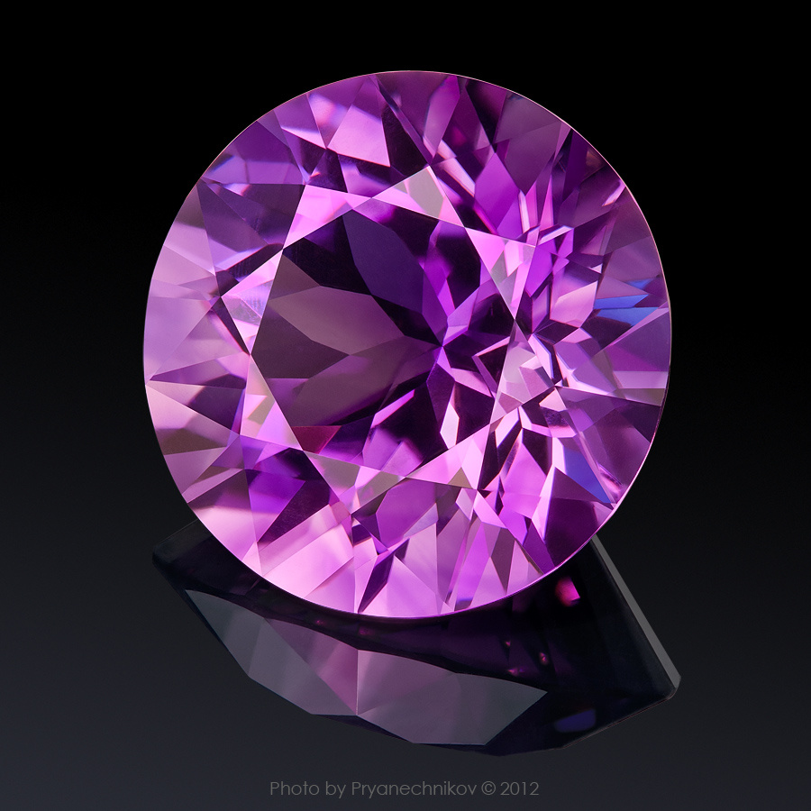 Фото Драгоценных камней. Аметист. Precious Gems. Diamond Jewellery Pryanechnikov Прянечников Аметист Ватиха 