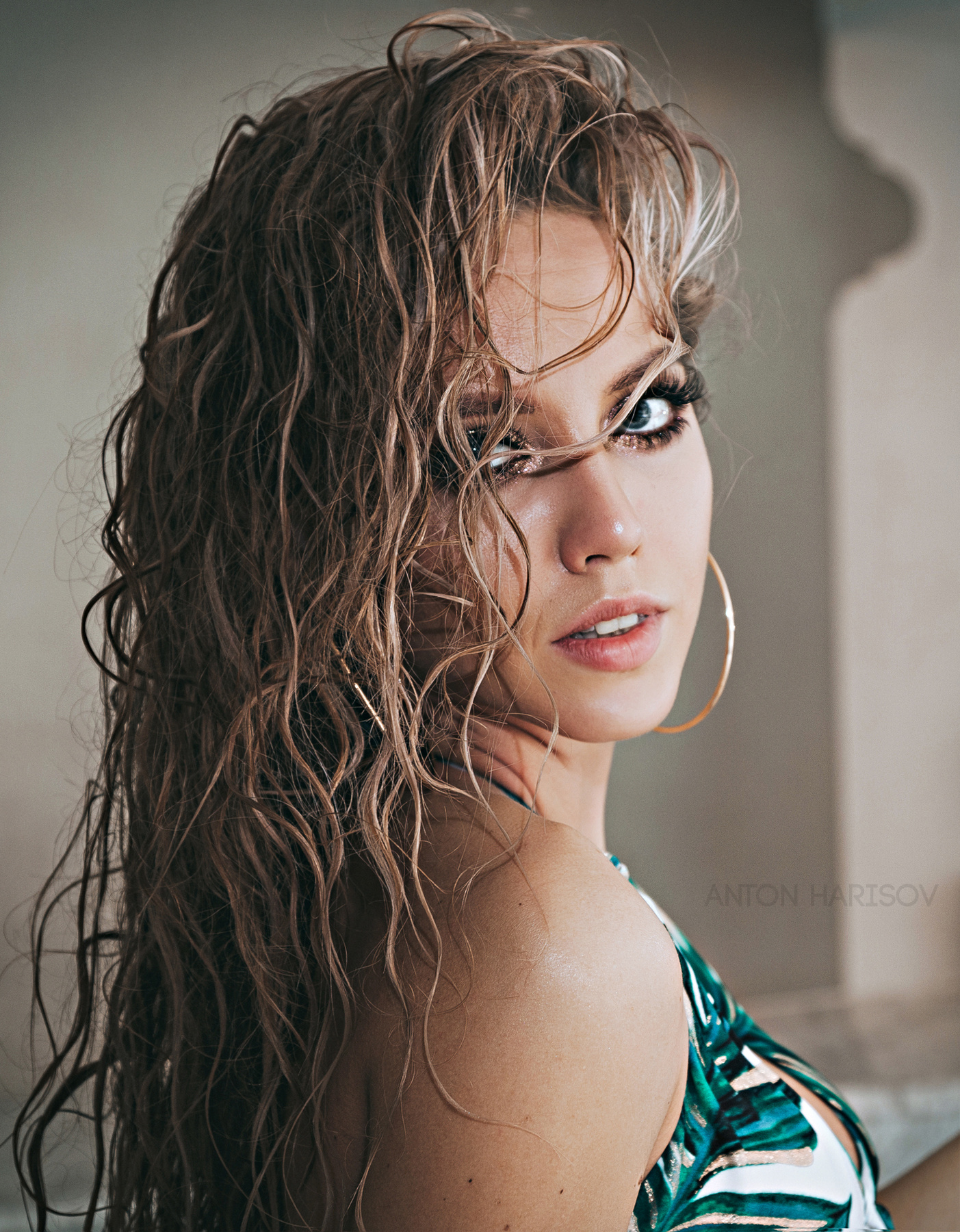 Lera portrait girl beauty eyes russian canon fashion woman art sexy femme movie mood cinematic inspiration daylight popular post-processing antonharisov fotoshi photography model sensual