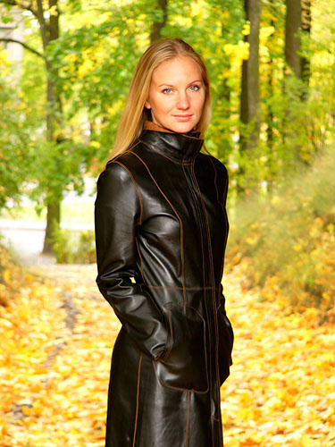 KATRIN 3 (5 п.) листья осень парк дорожка Катрин