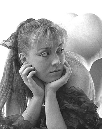 yana 09 