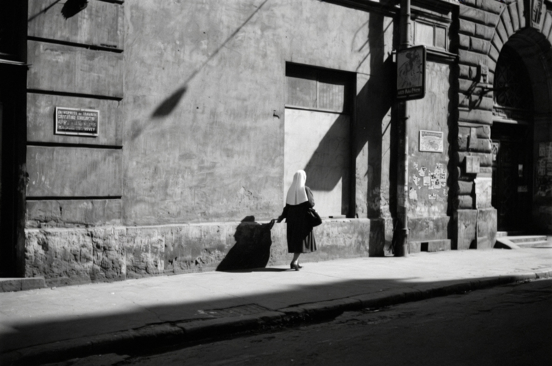 Bitter Lemons Vladimir volf kirilin владимир кирилин Street photography Bitter Lemons AI