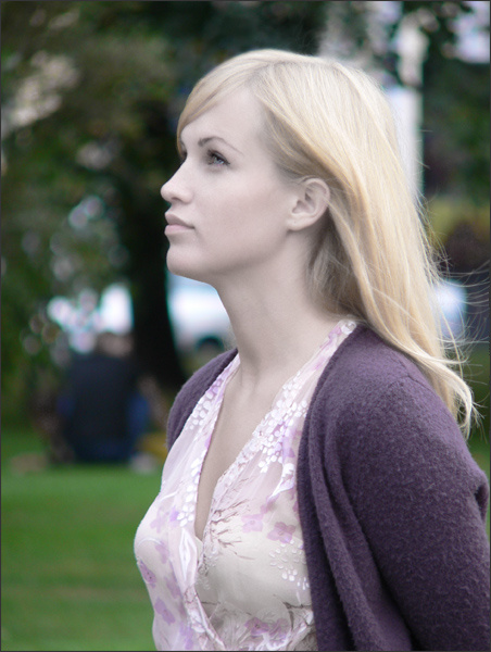 Елена Елена