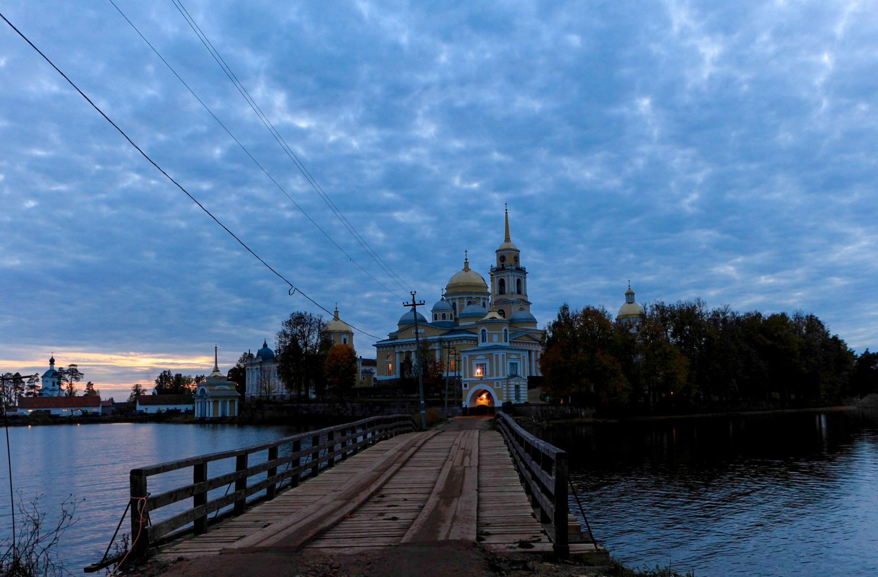 Нилова Пустынь 