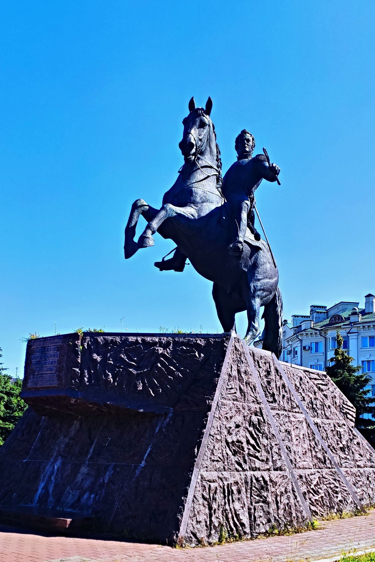 Ермолов в Орле Орёл Ермолов памятник