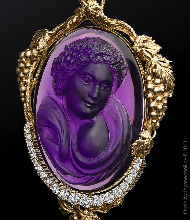 Jewellery Photography. Фото Ювелирных изделий с бриллиантами и драгоценными камнями. Камея. Ювелирный постер. Diamond Jewelry.  ARGENTOV Pryanechnikov Прянечников Камея аметист бриллианты 