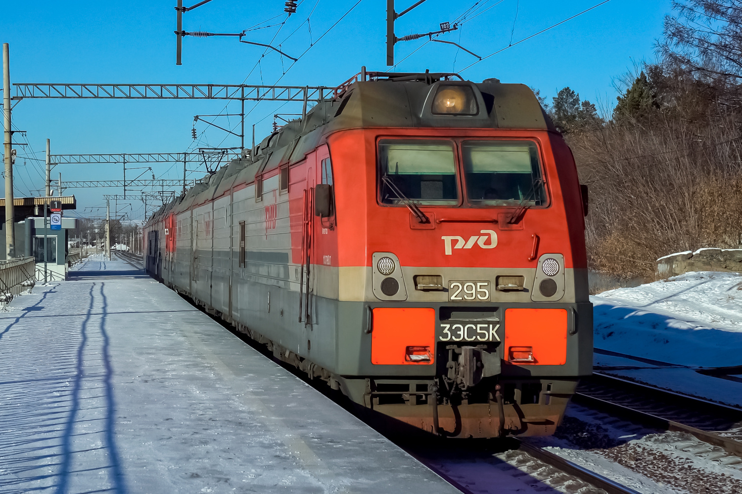* * * * * railway железная дорога locomotive локомотив электровоз поезд train Russia Siberia Irkutsk Россия Сибирь Иркутск споттинг spotting
