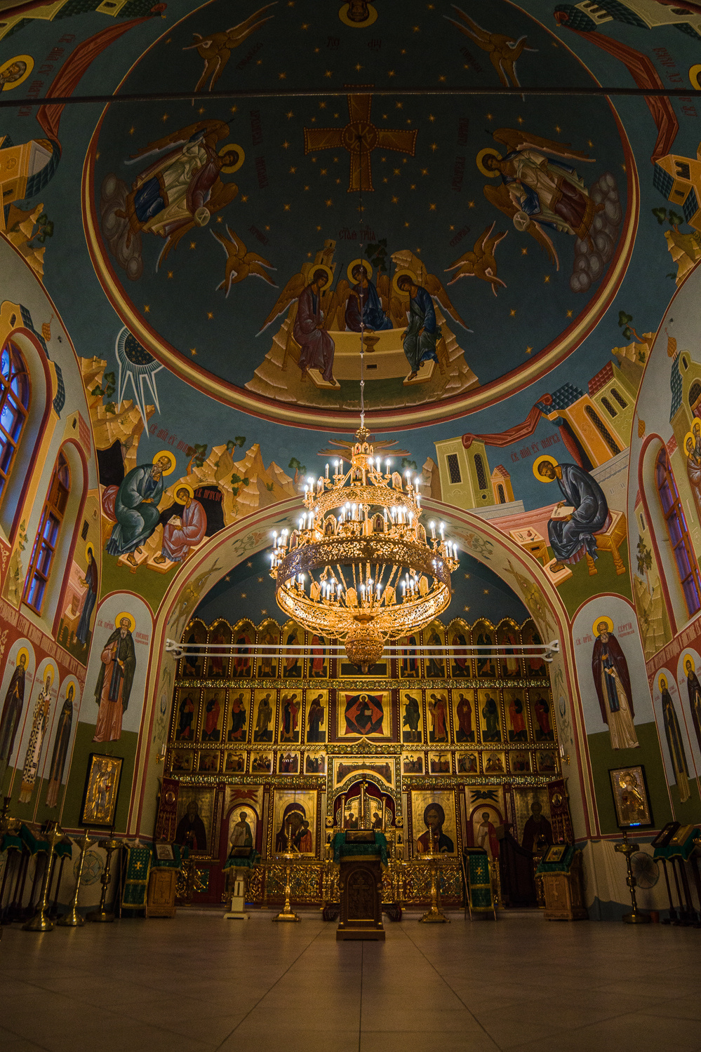 Храм. 