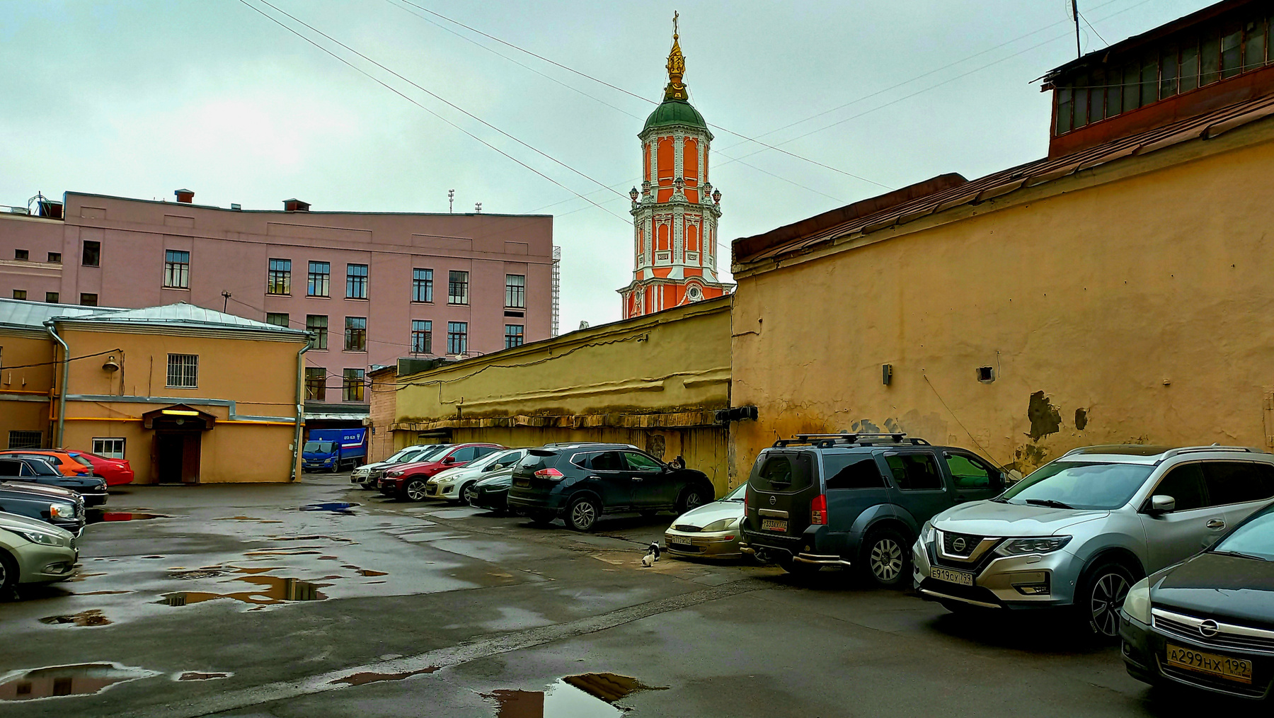 Храм Архангела Гавриила на Чистых Прудах (Меншикова Башня) Москва