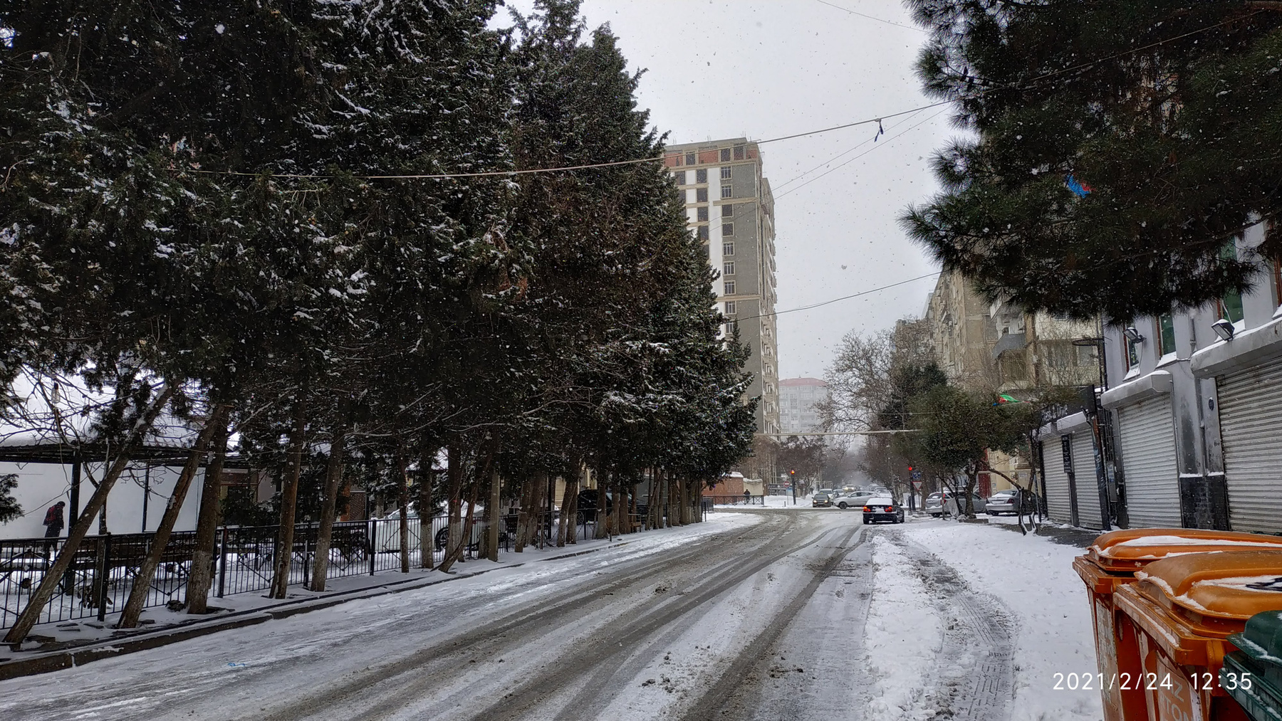 Зима в Баку 