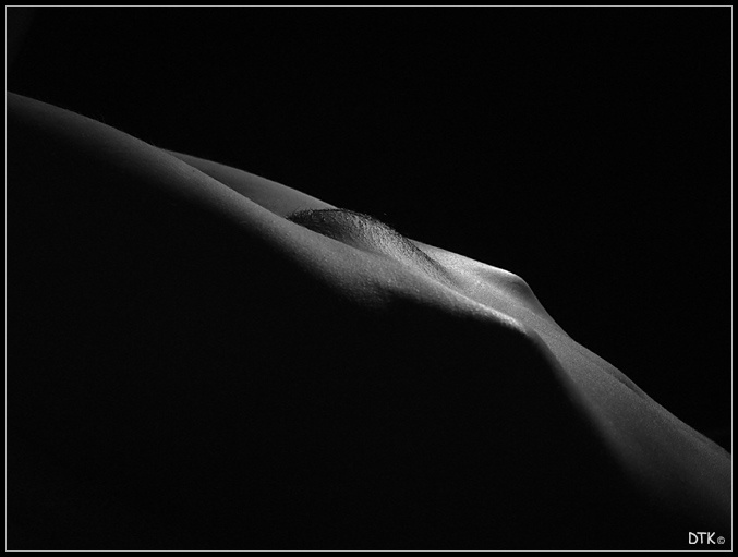 Nude 4 nude, low key