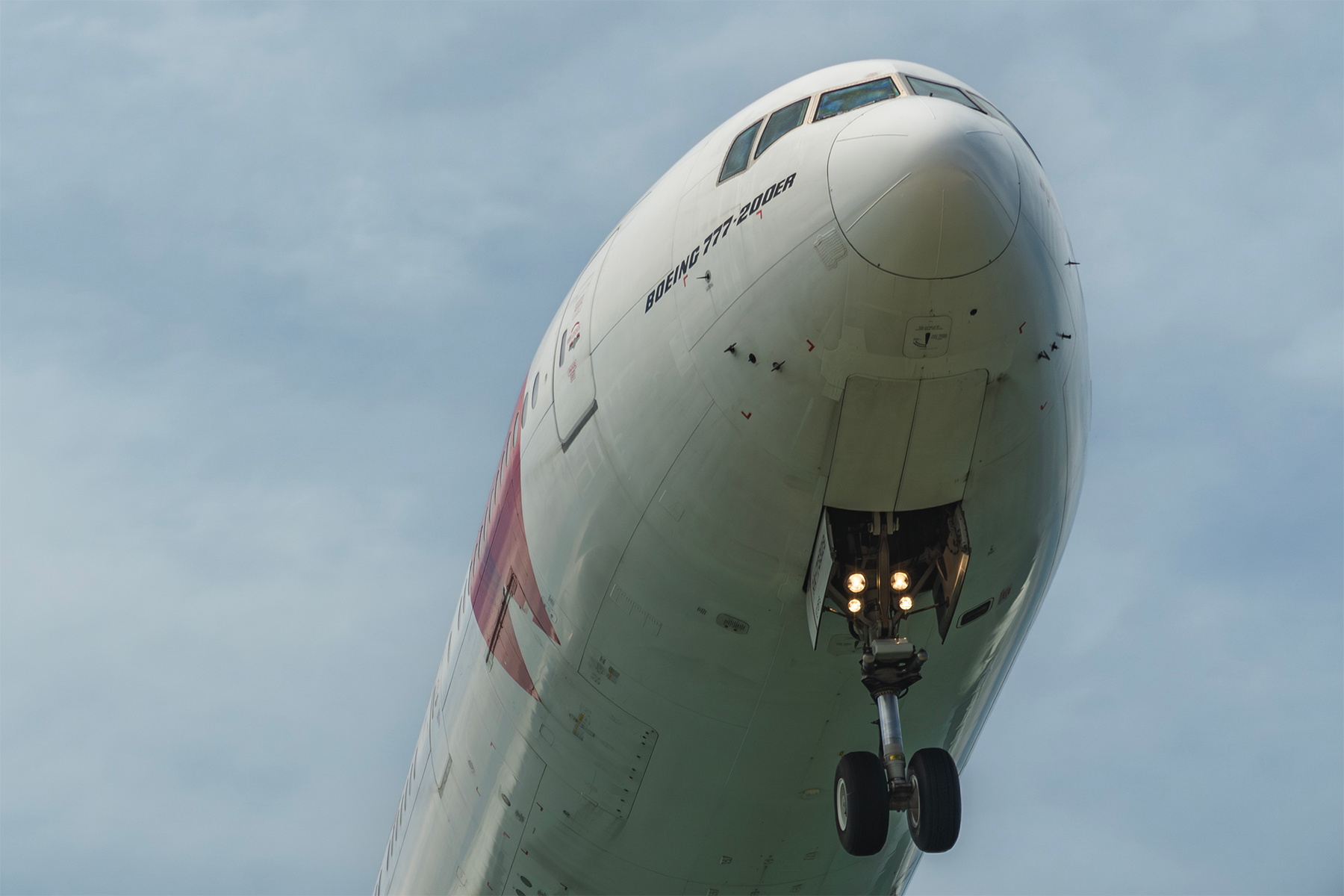 Споттинг 777-200ER самолет