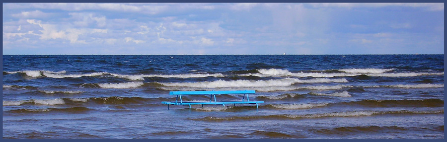 одиночество скамейка, море, Юрмала