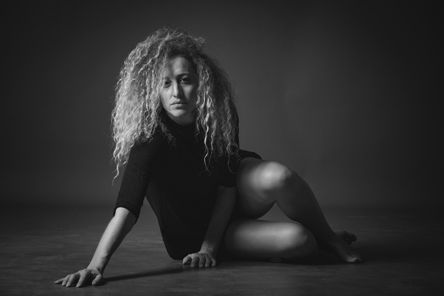*** Photographer Alexander Tolchinskiy