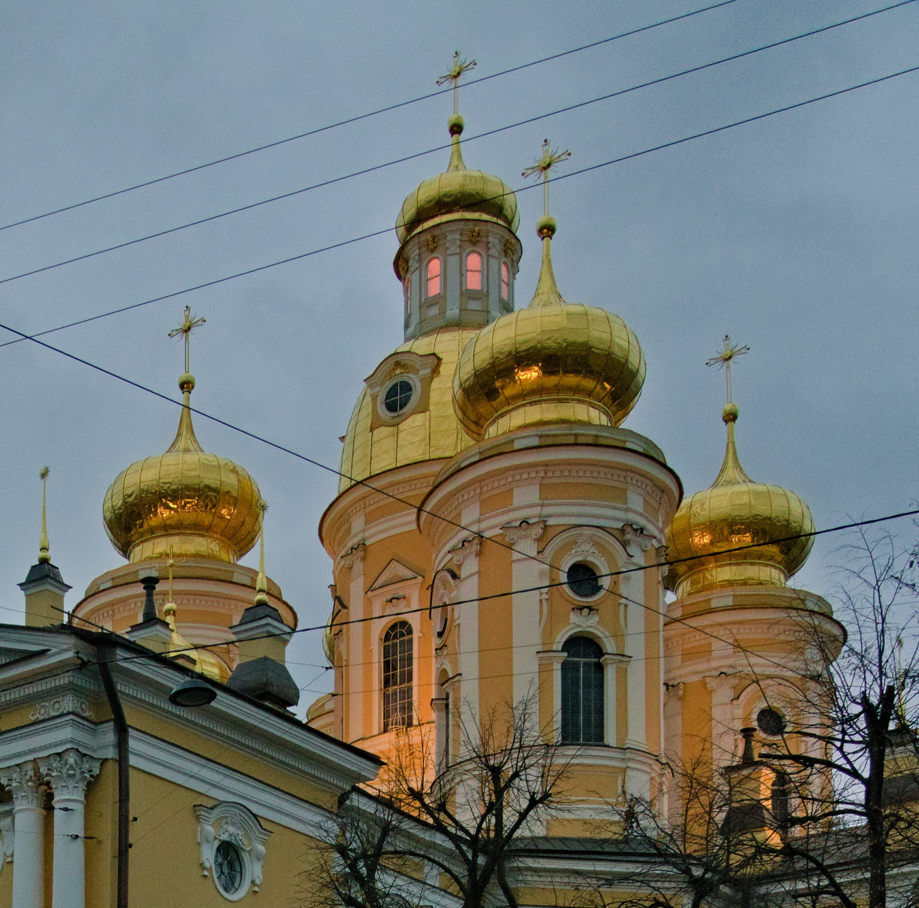 Купола Владимирского собора 