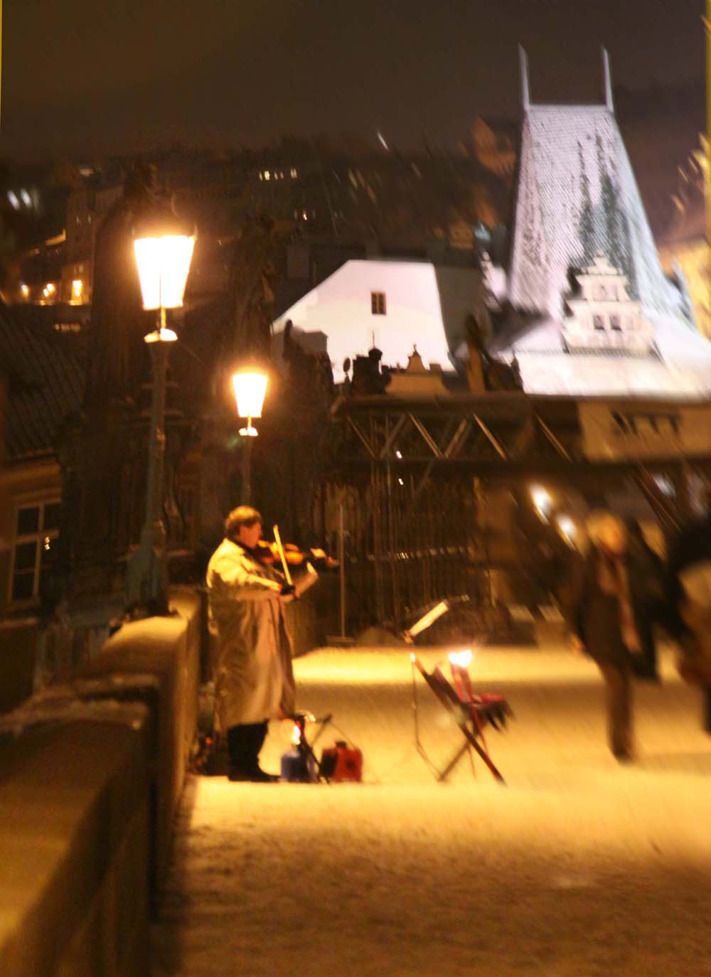 скрипач скрипач,прага,мост,ночь