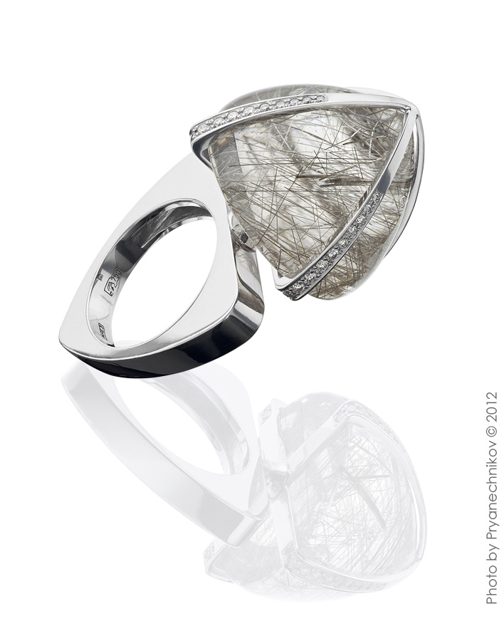 Jewellery Photography. Фото Ювелирных изделий с бриллиантами и драгоценными камнями. Ювелирный постер. Diamond Jewelry. Pryanechnikov  Pryanechnikov Кварц Волосатик