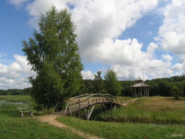 уединение Петровское, беседка