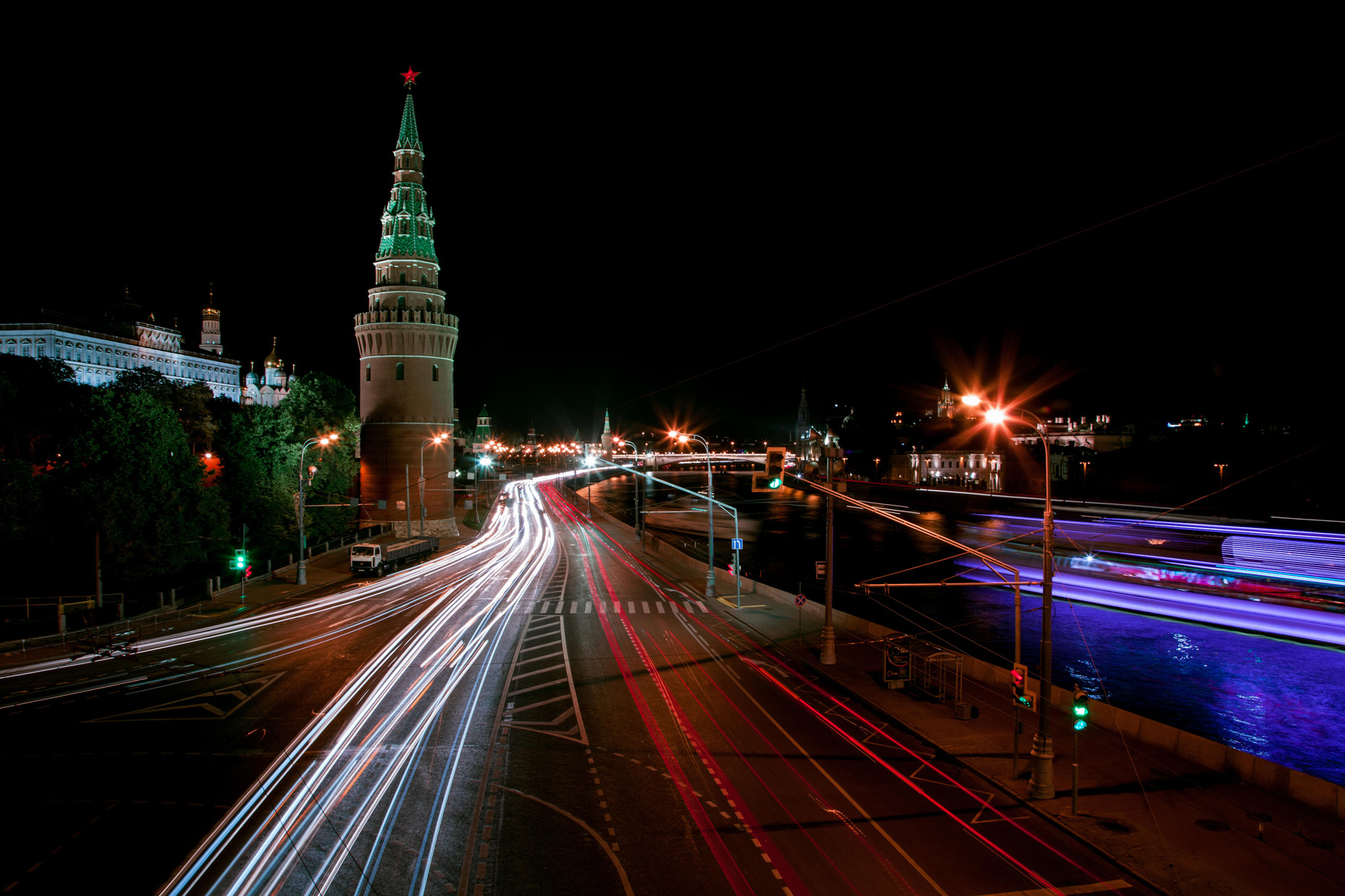 ночь улица... ночь кремль москва
