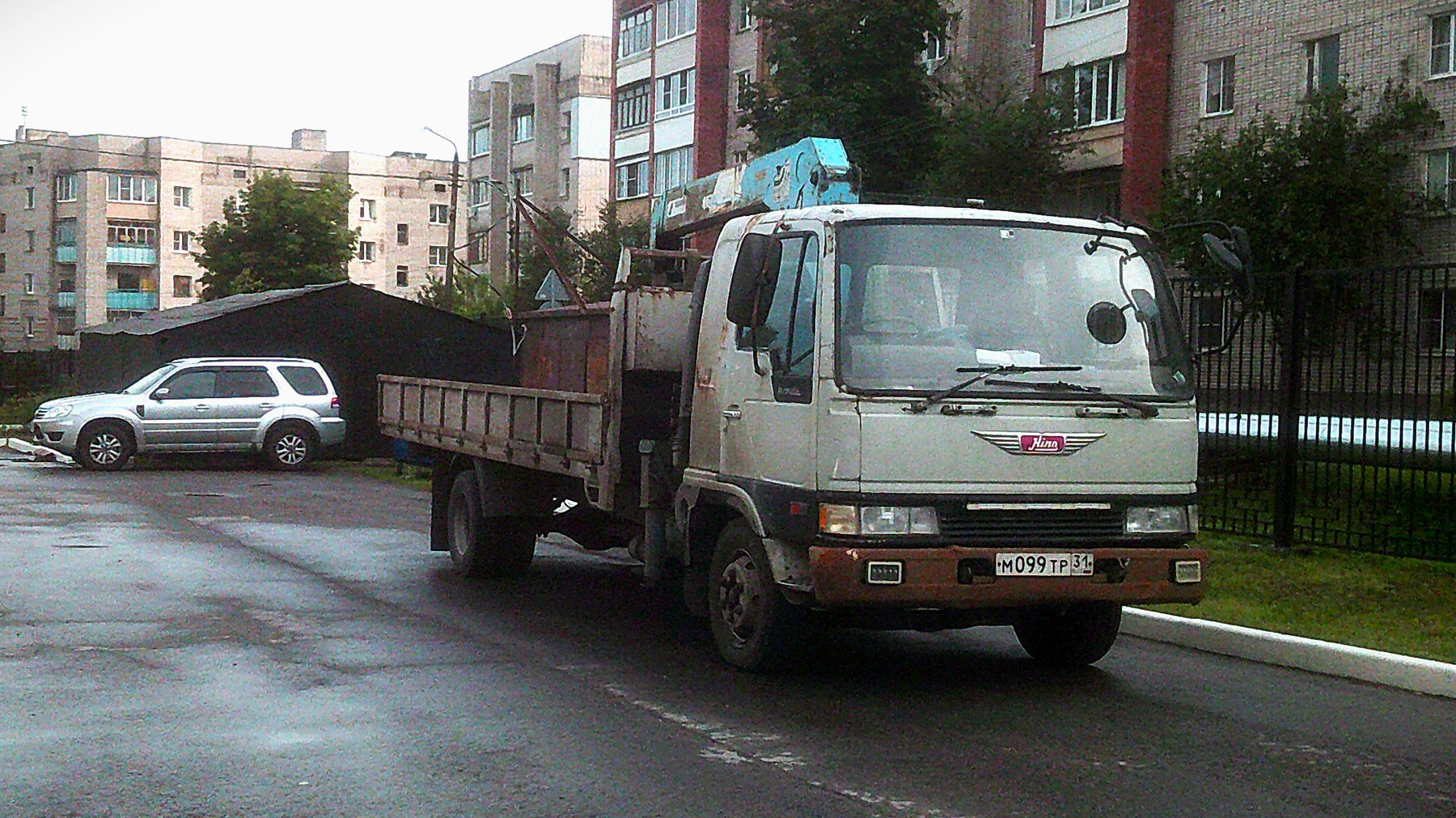 HINO HINO авто манипулятор стоянка лето