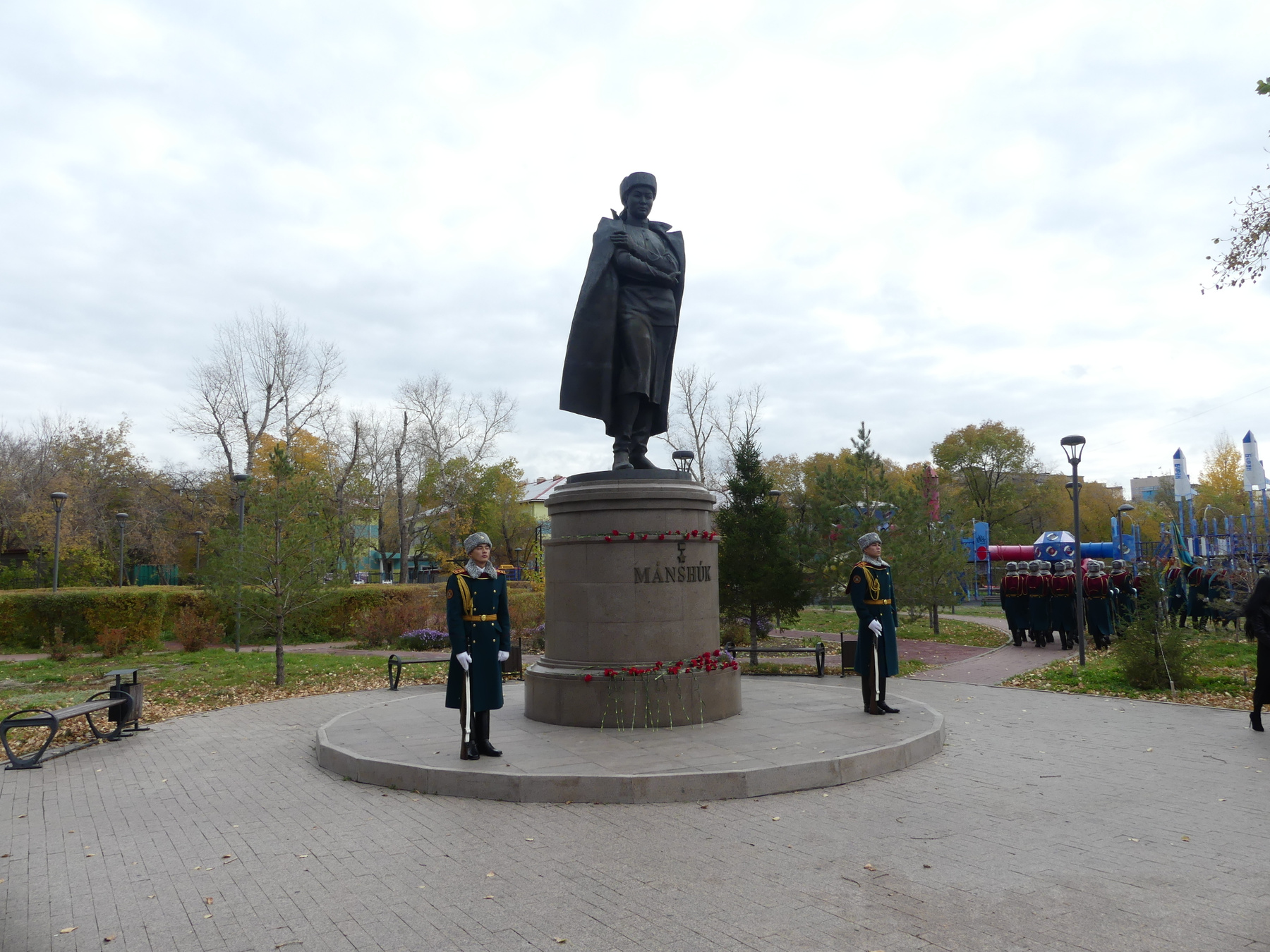 День памяти 3. Астана Памятник Маншук