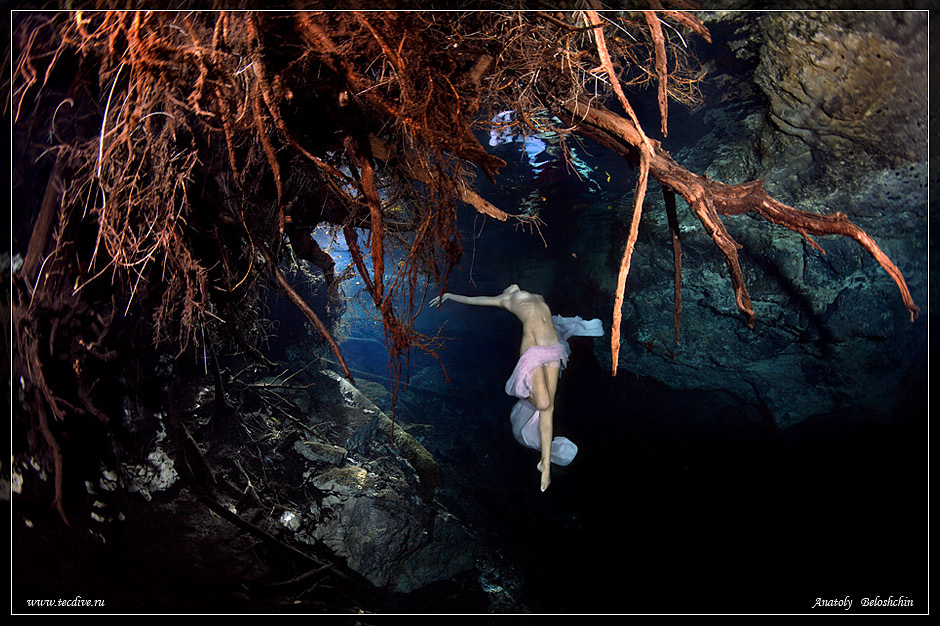 *Пещера сна* (подводное фото) Nude underwater photo cave Chak Mool Anatoly Beloshchin Canon D5 Mark II 