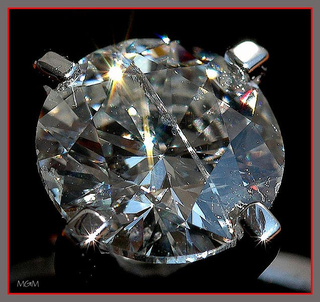Broken Diamond 