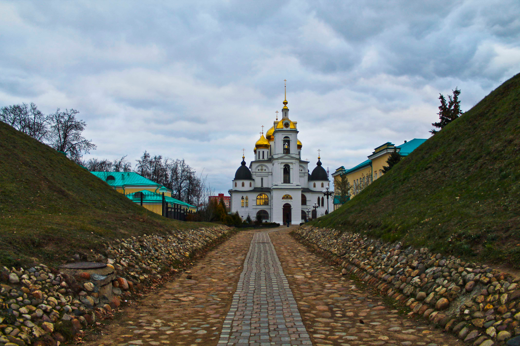 Въезд в Дмитровский Кремль Дмитров Дмитровский кремль часовня
