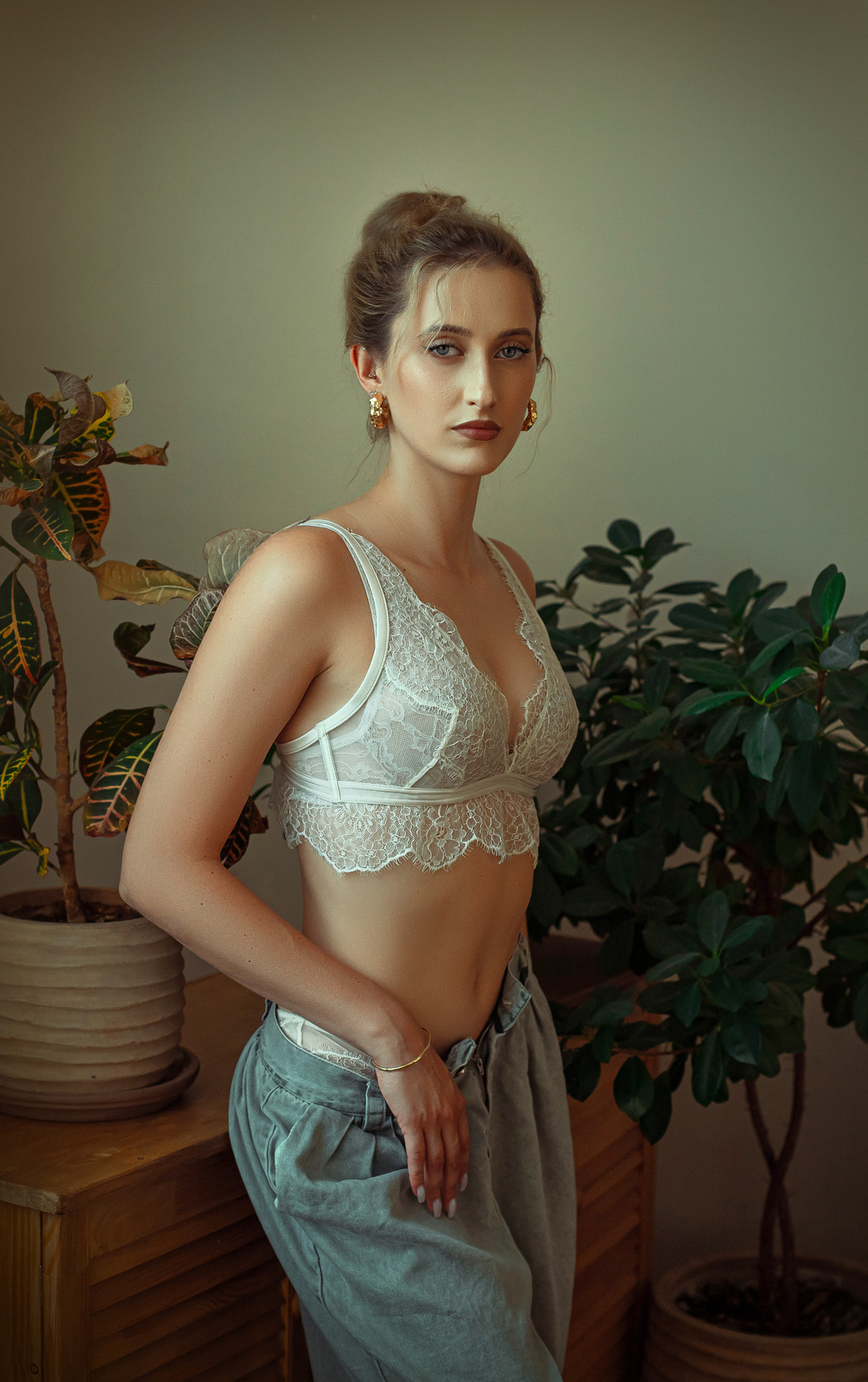 *** 