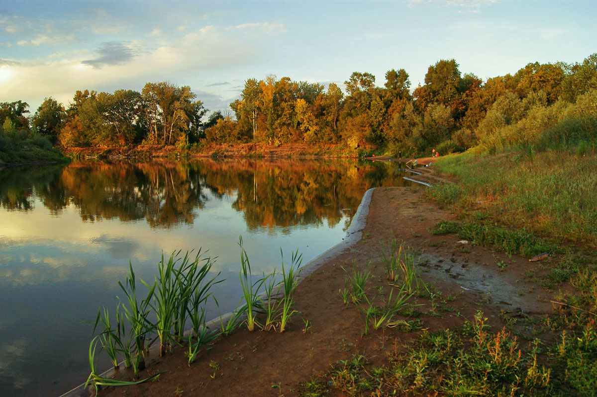 *** река,вечер,осень