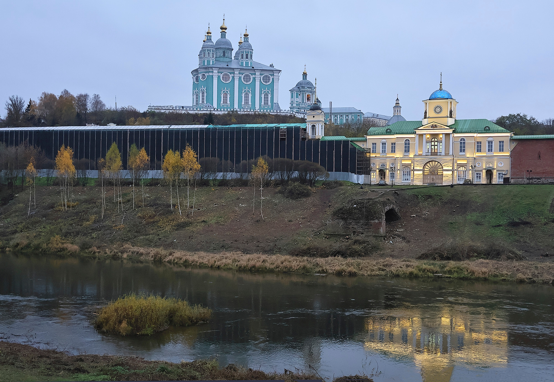 вечерний вгляд на Смоленск 