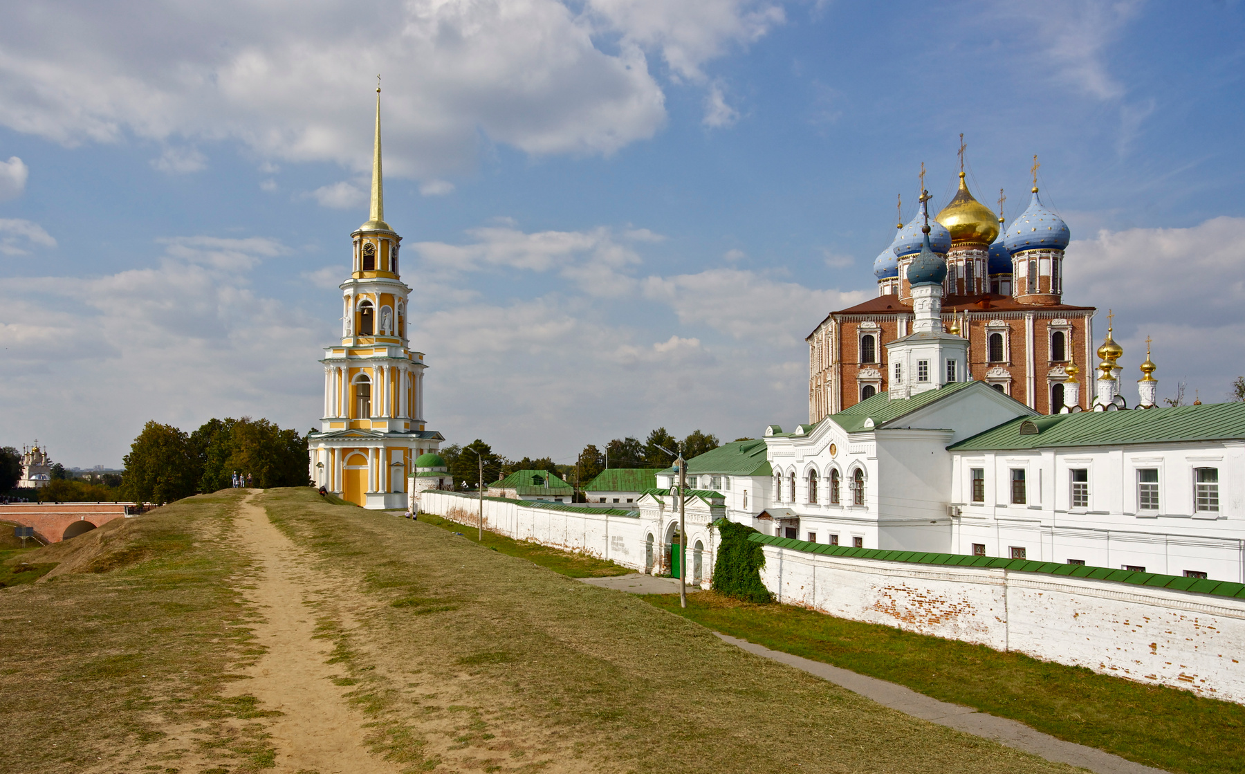 У стен Рязанского кремля. Рязань