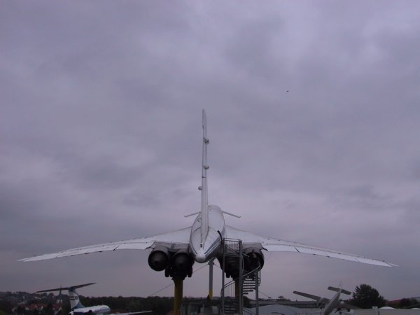 Nebo Nebo tu1444