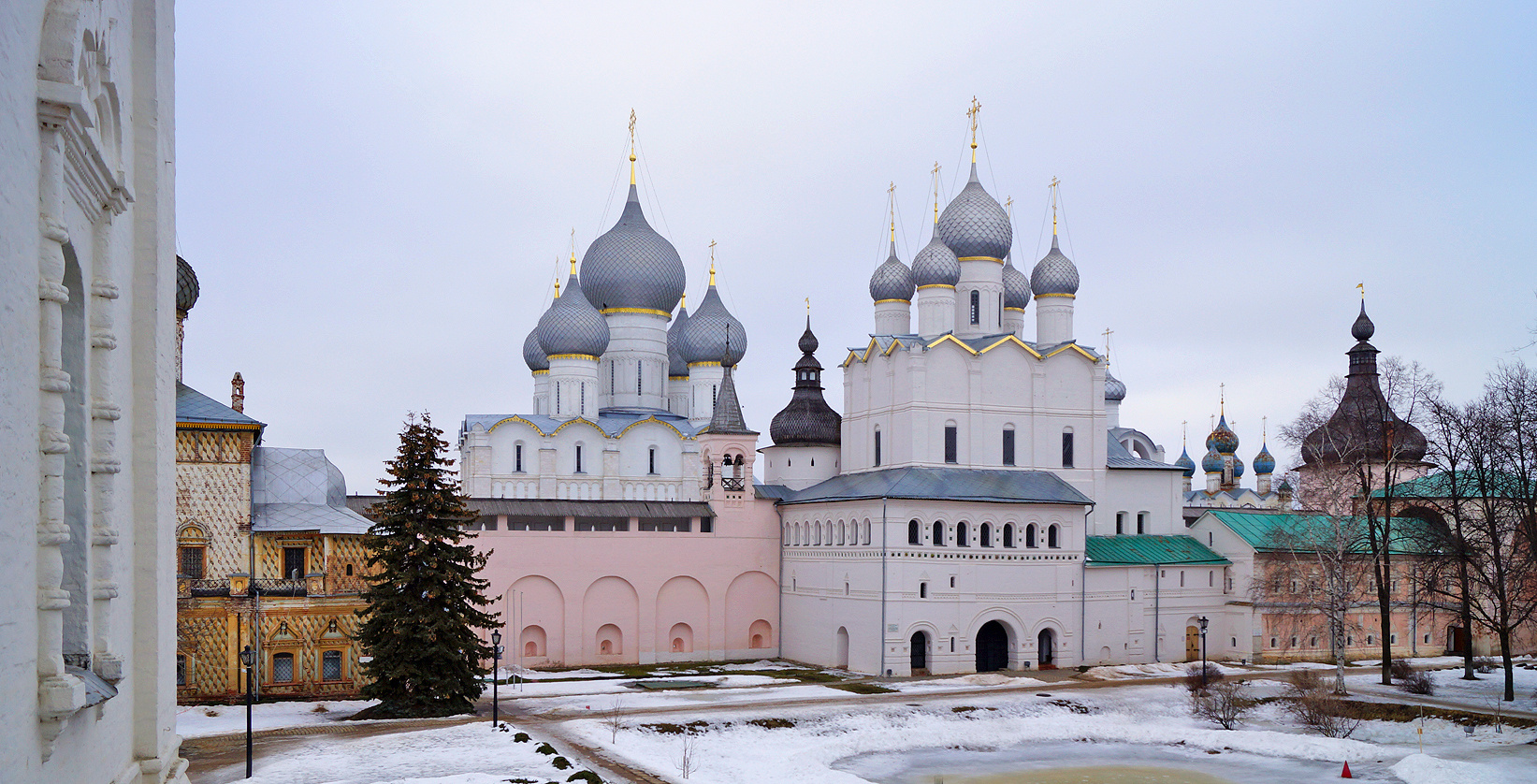 Митрополи́чий двор. Ростов великий ростовский кремль золотое кольцо