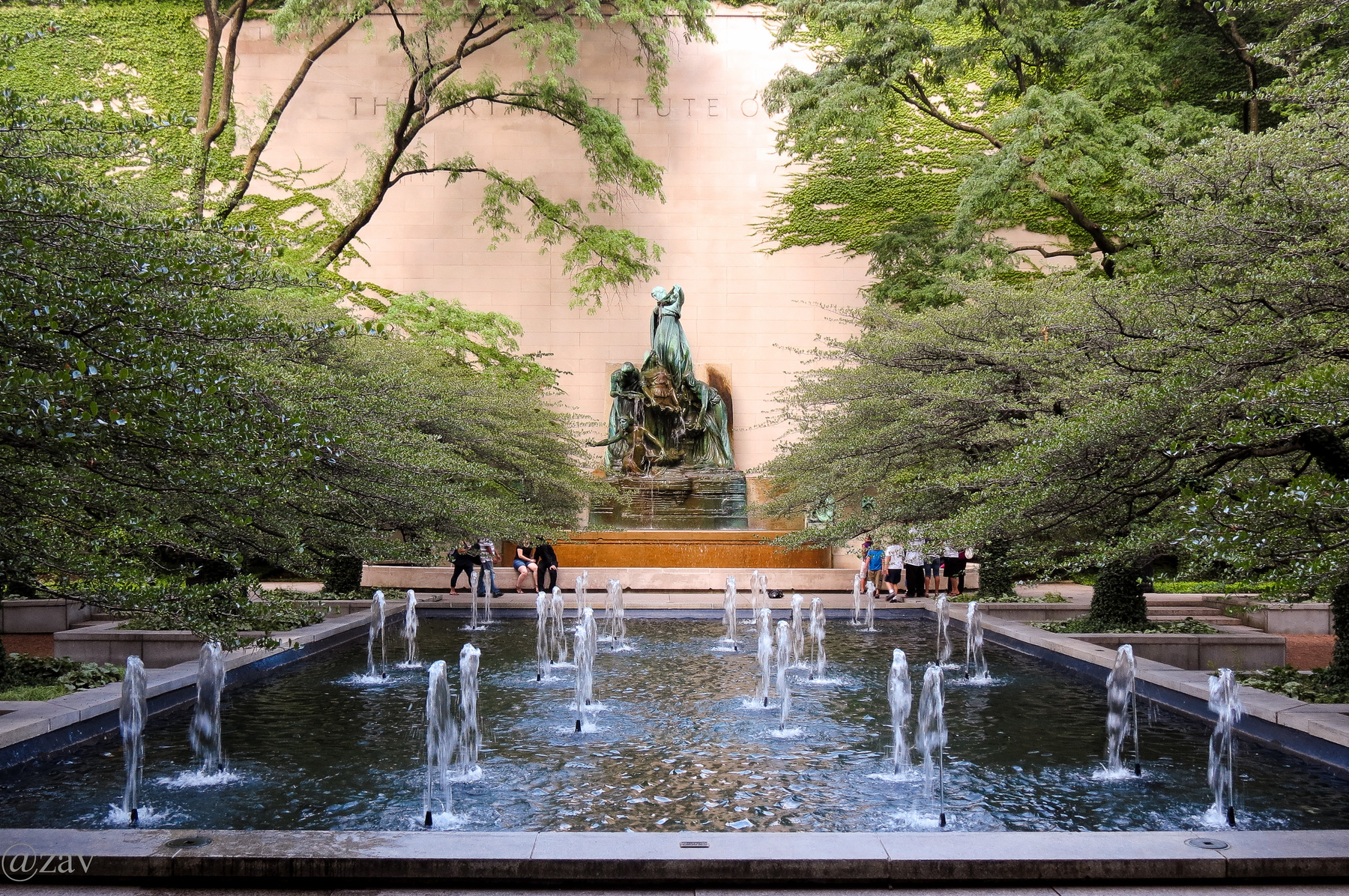 The Art Institute Of Chicago 