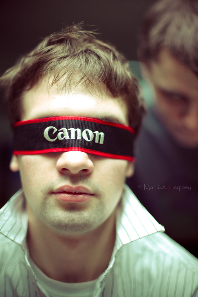 77/365 0:50 430ex 5d 50mm boy canon eos f/1.4 geotagged icqipsy kaspar lightroom man march markii moscow night portrait russia russian slaptev speedlite spring work весна март москва ночь парень портрет работа россия русский человек