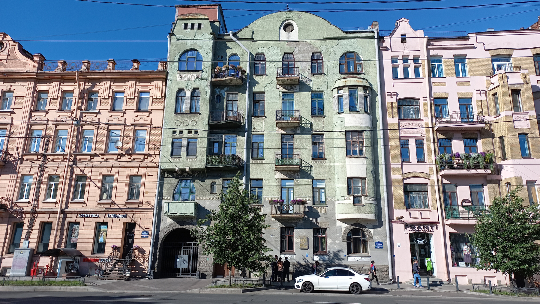 проспект Добролюбова Санкт-Петербург