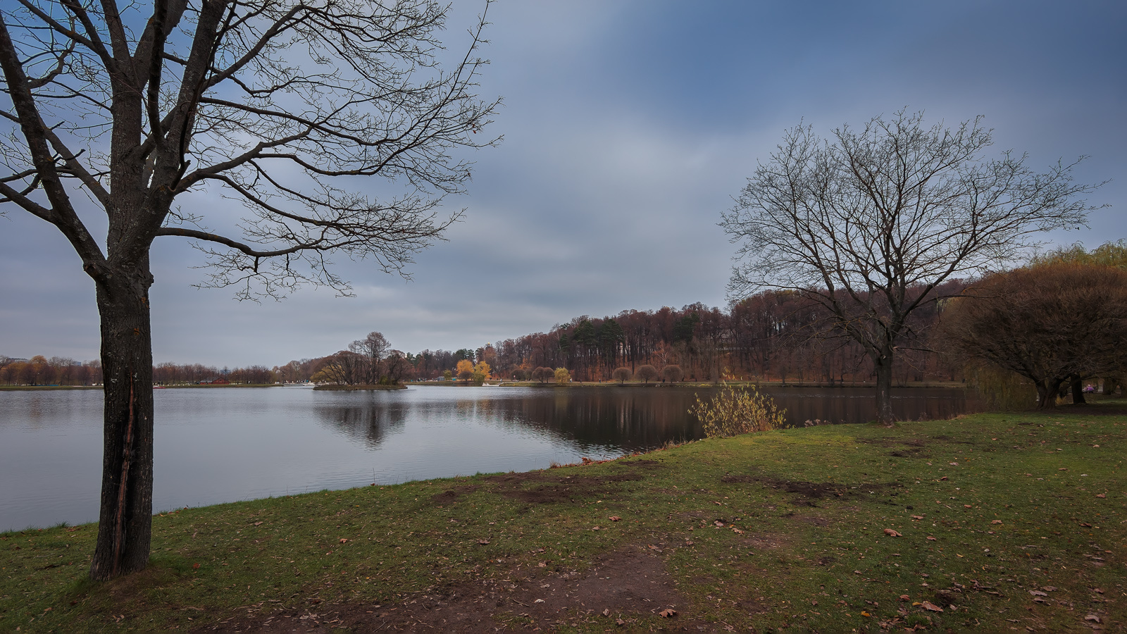 В осеннем парке... Парк осень