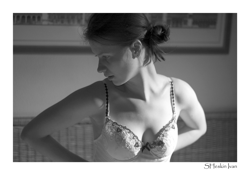Details 8... 