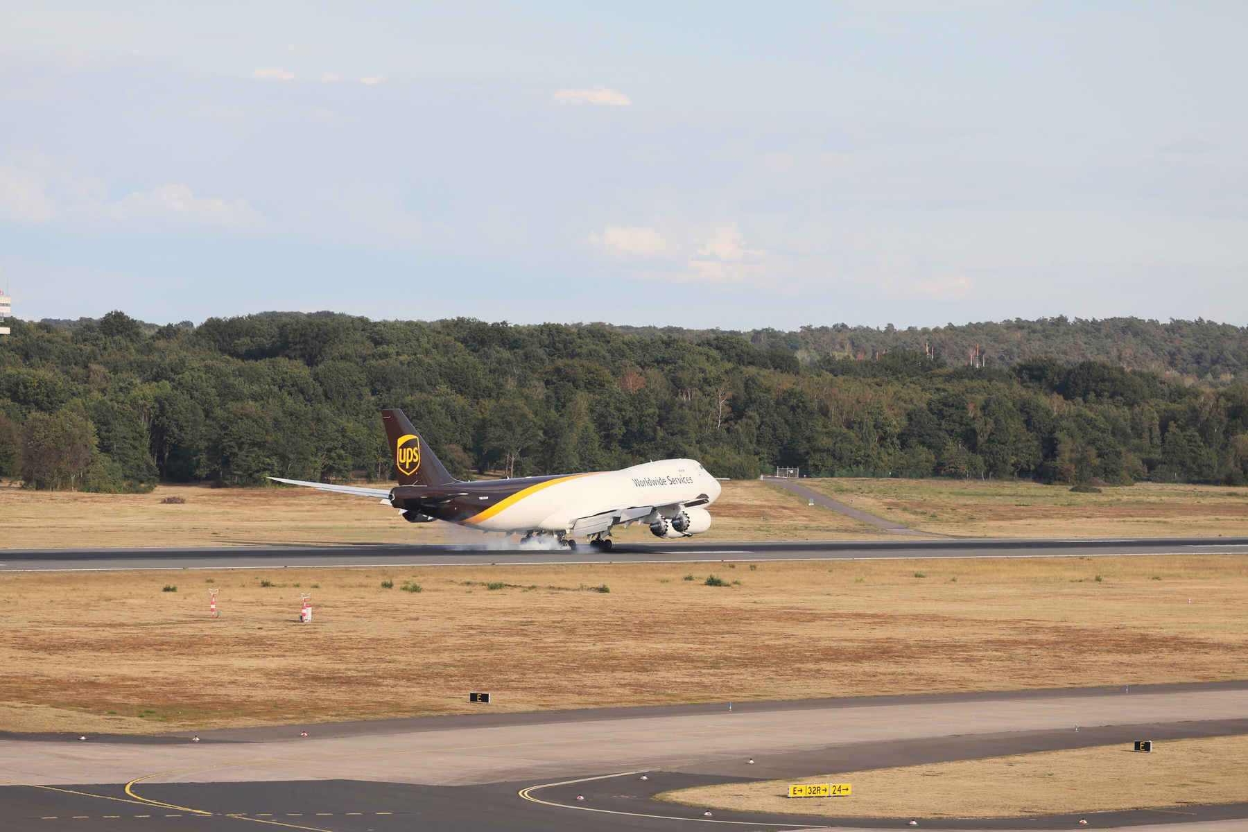Koeln-Flughafen 