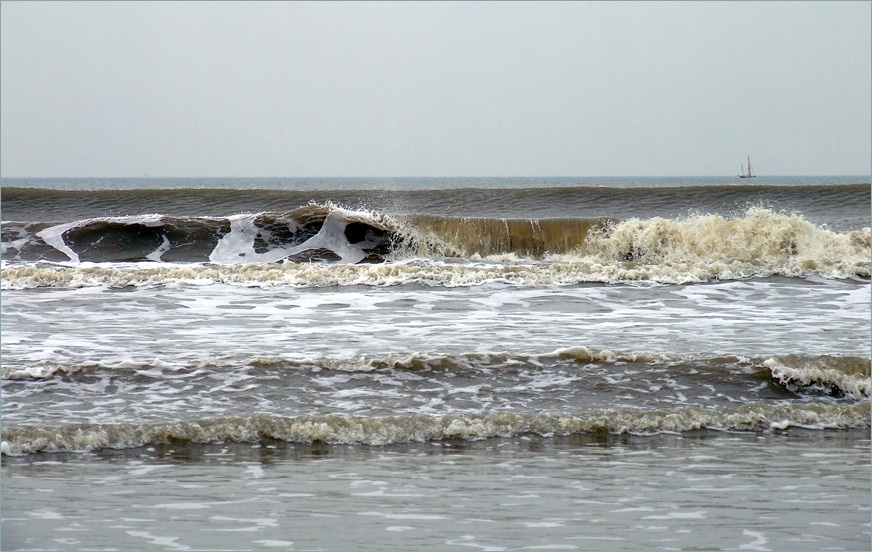 Голодное северное море северное море голландия берег пляж Holland